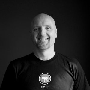  Dan Oxton