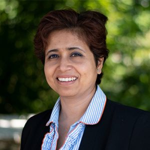  Dr. Era Poddar