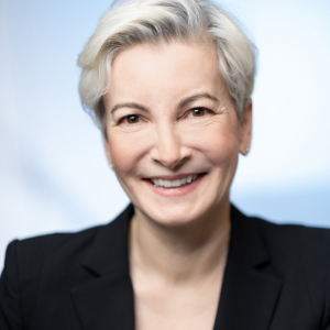  Catherine Roome