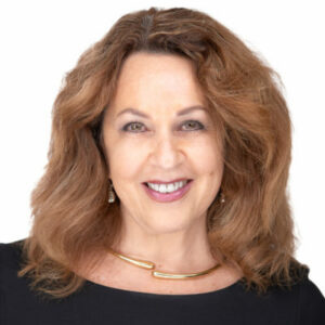  Sandra Reder